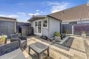 Photo 35- click for photo gallery